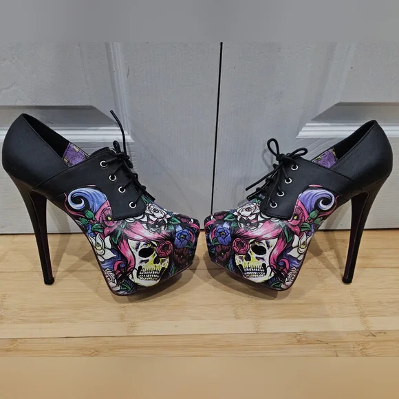 RARE IRON FIST Black Punk Goth Skull Floral Platform Lace Up High Heel Shoes 9 - Picture 10 of 14